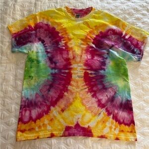 Funky tie dye tshirt in multiple colors ladies L
